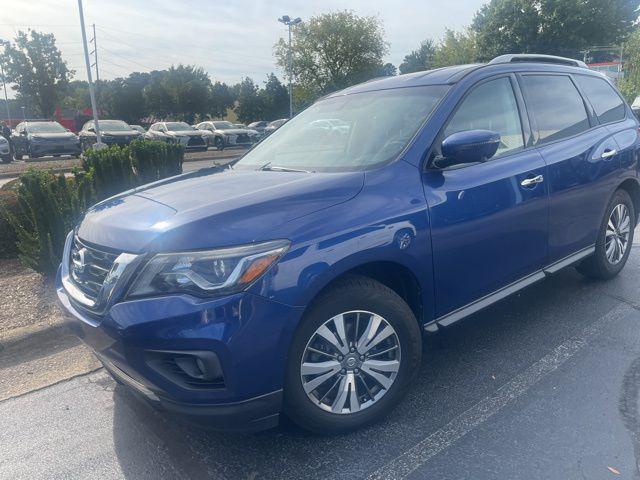 used 2020 Nissan Pathfinder car, priced at $17,797