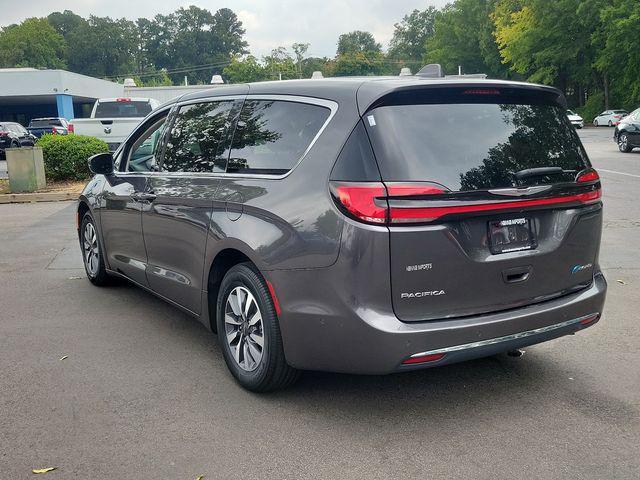 used 2022 Chrysler Pacifica Hybrid car, priced at $23,900