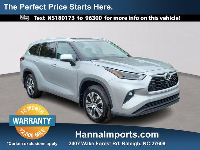 used 2022 Toyota Highlander car, priced at $38,000