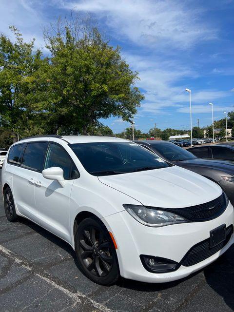 used 2019 Chrysler Pacifica car, priced at $17,997