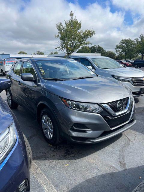 used 2020 Nissan Rogue Sport car, priced at $17,197