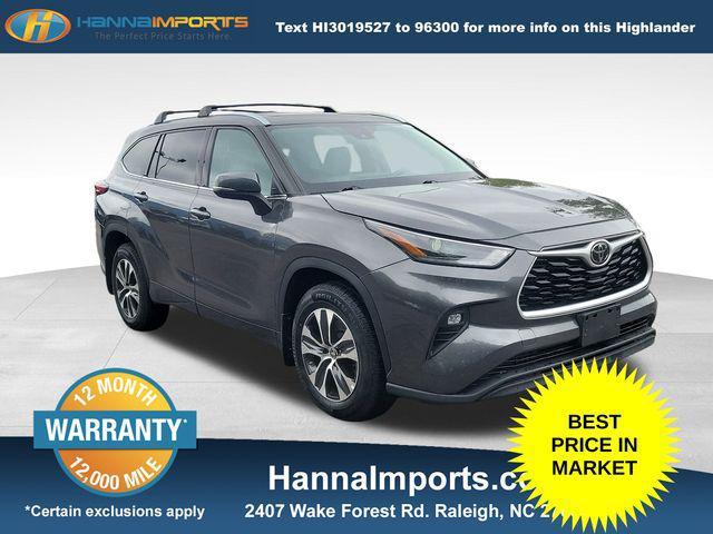 used 2021 Toyota Highlander car, priced at $32,500