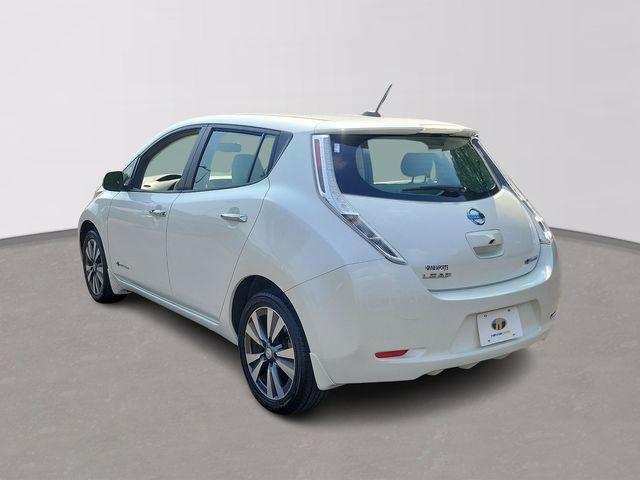 used 2015 Nissan Leaf car, priced at $5,521