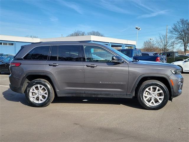used 2022 Jeep Grand Cherokee car, priced at $26,300