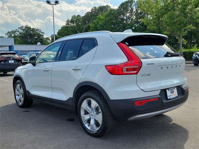 used 2020 Volvo XC40 car, priced at $18,900