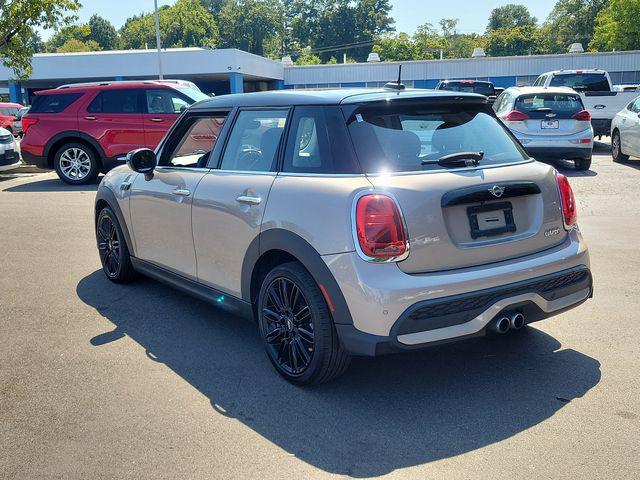 used 2022 MINI Hardtop car, priced at $25,700