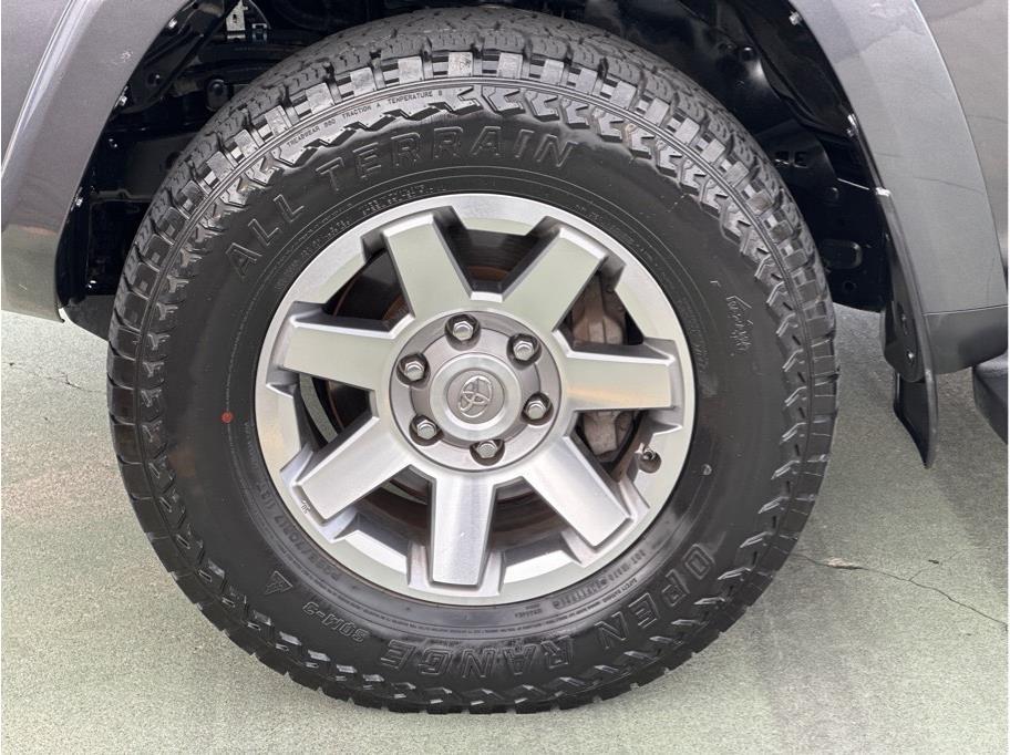 used 2016 Toyota 4Runner car, priced at $28,988