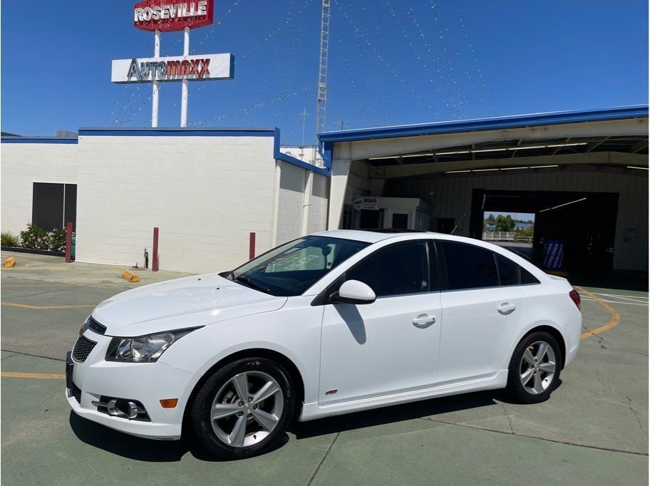 used 2014 Chevrolet Cruze car, priced at $9,500