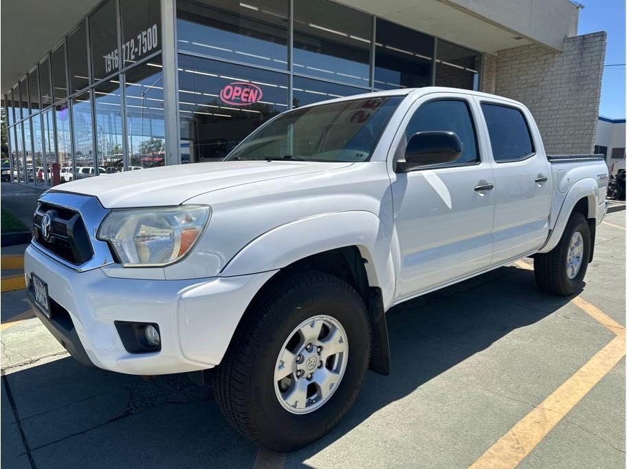 used 2013 Toyota Tacoma car, priced at $23,748