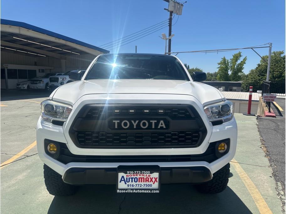 used 2016 Toyota Tacoma car, priced at $35,750
