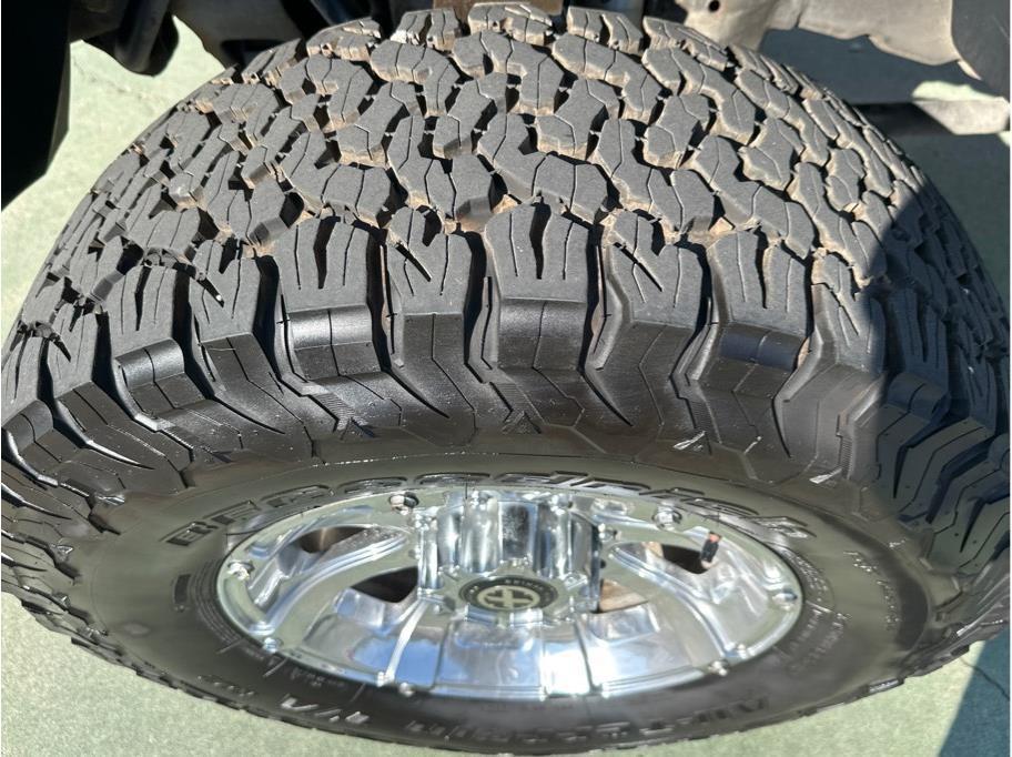 used 2013 GMC Sierra 2500 car, priced at $32,988