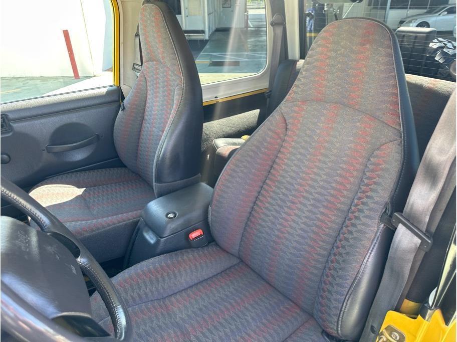 used 2000 Jeep Wrangler car, priced at $14,988
