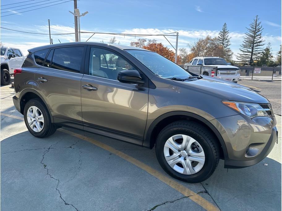 used 2013 Toyota RAV4 car, priced at $11,450