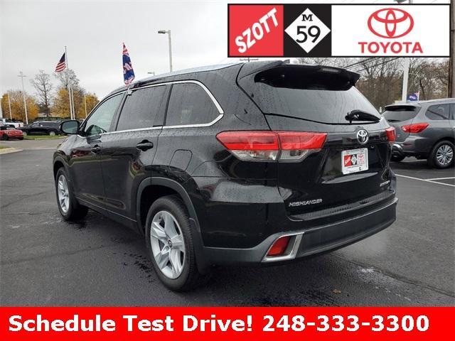 used 2018 Toyota Highlander car, priced at $23,869