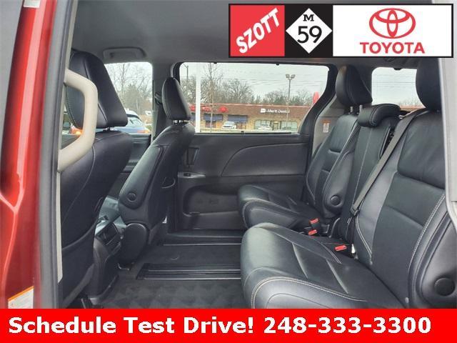 used 2015 Toyota Sienna car, priced at $15,400