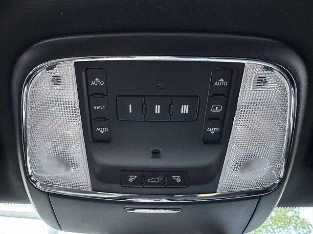 used 2014 Jeep Grand Cherokee car, priced at $12,950