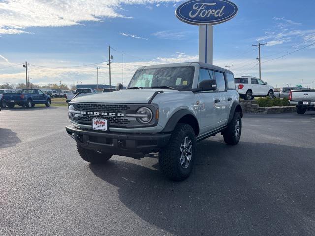 new 2024 Ford Bronco car, priced at $60,864