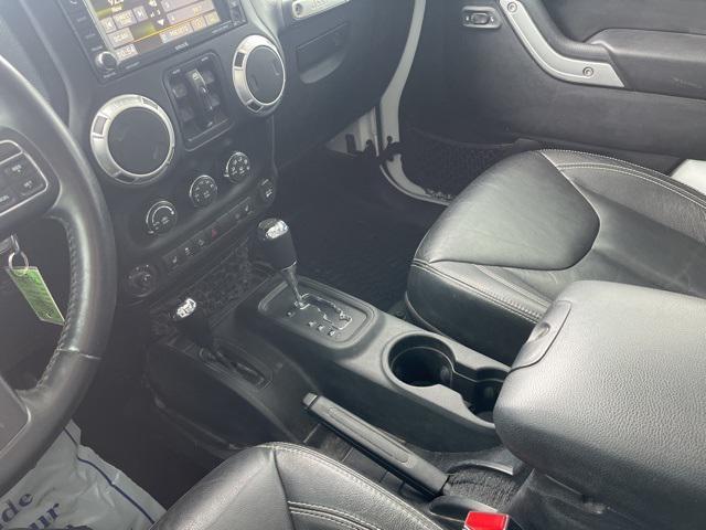 used 2015 Jeep Wrangler Unlimited car, priced at $21,111