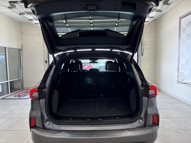 used 2023 Ford Escape car, priced at $23,977