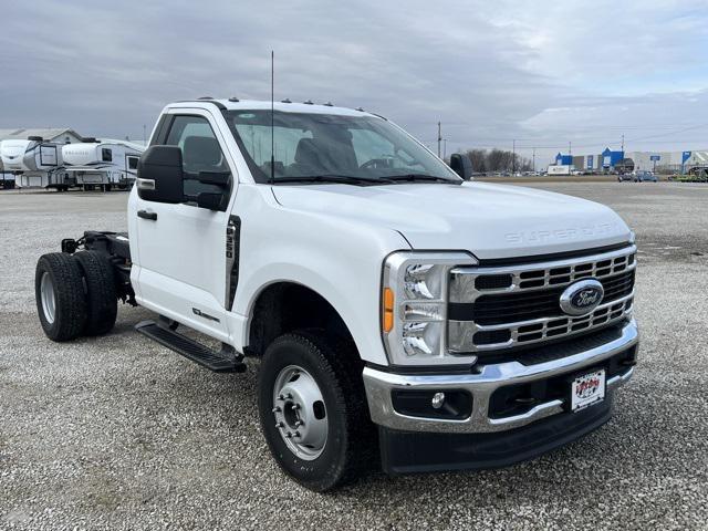 new 2023 Ford F-350 car, priced at $61,987