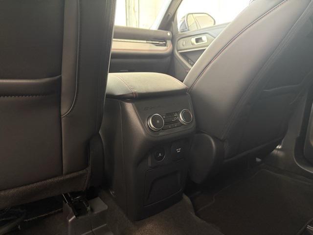 new 2025 Ford Explorer car, priced at $50,255