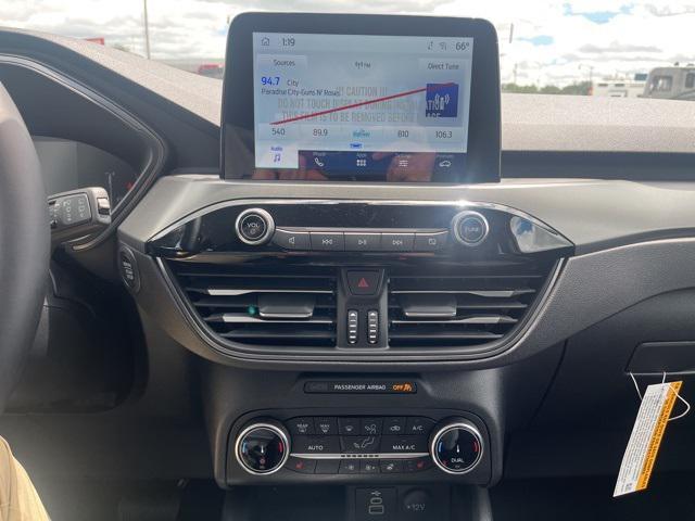 new 2025 Ford Escape car, priced at $29,881