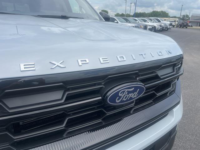 new 2025 Ford Expedition Max car, priced at $67,888