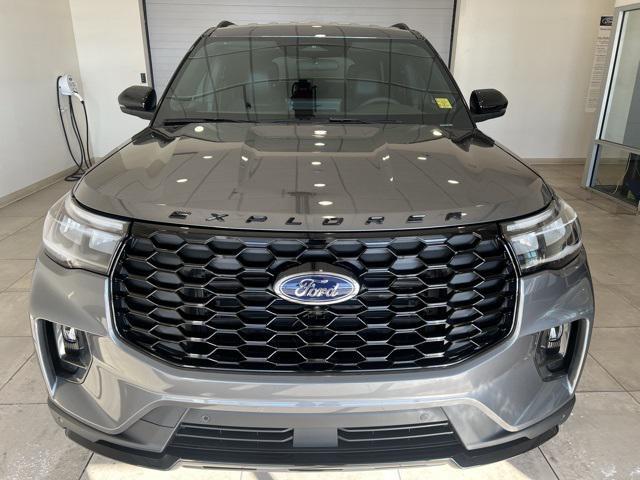 new 2025 Ford Explorer car