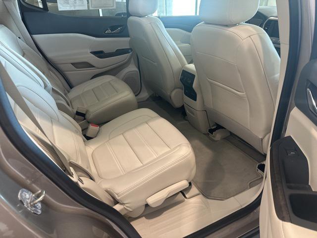 used 2023 GMC Acadia car, priced at $40,571