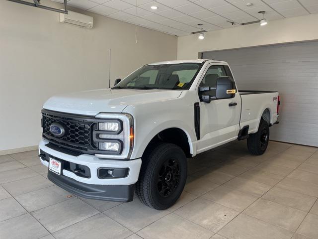 new 2025 Ford F-350 car, priced at $54,951