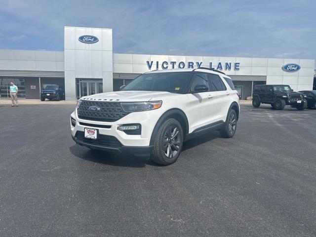 new 2024 Ford Explorer car, priced at $43,990