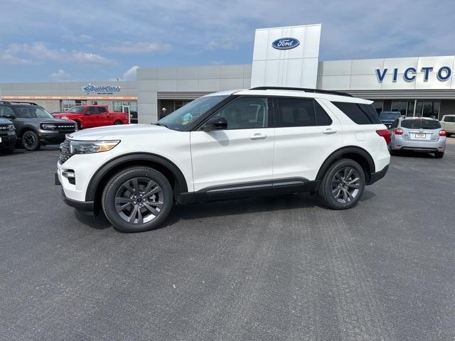 new 2024 Ford Explorer car, priced at $43,990