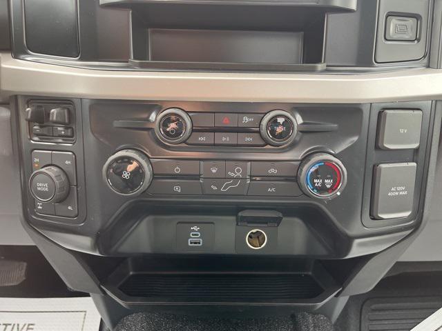 new 2025 Ford F-250 car, priced at $66,891