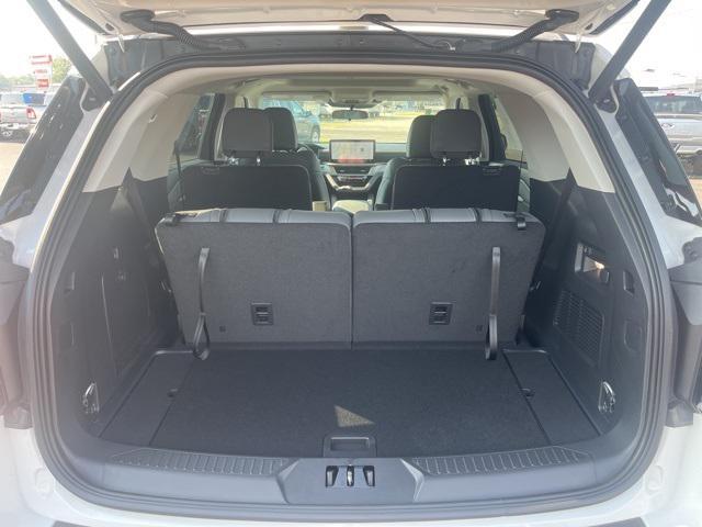 new 2025 Ford Explorer car, priced at $49,272