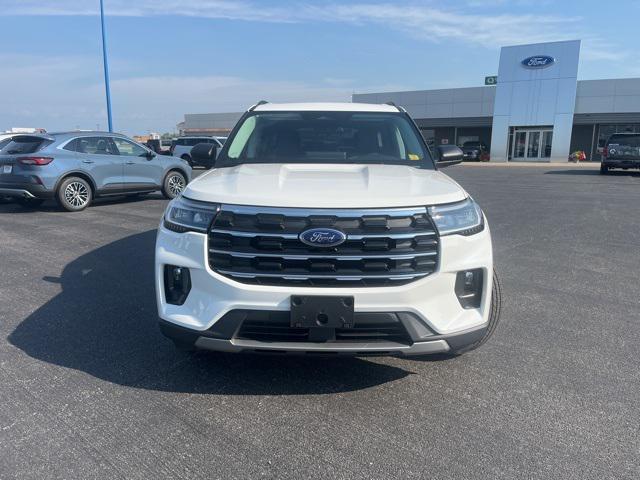 new 2025 Ford Explorer car, priced at $49,272