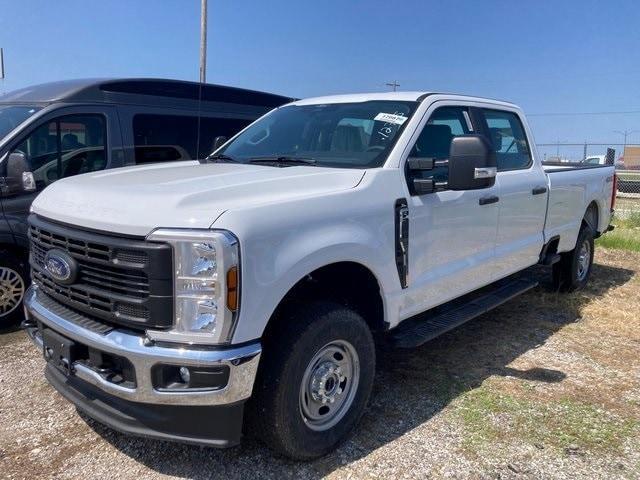 new 2024 Ford F-250 car, priced at $55,770