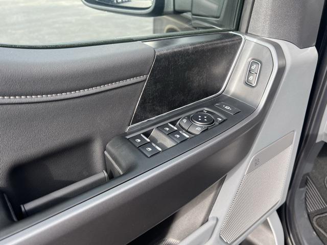 new 2025 Ford F-250 car
