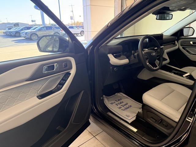 new 2025 Ford Explorer car, priced at $58,510