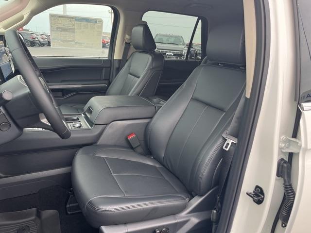 new 2024 Ford Expedition car, priced at $67,325