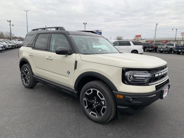 new 2024 Ford Bronco Sport car, priced at $36,588