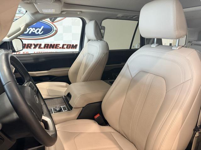 used 2024 Ford Expedition car, priced at $46,593