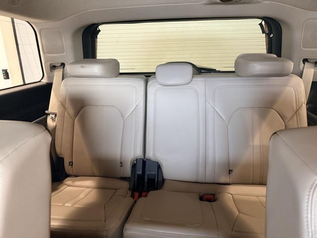 used 2024 Ford Expedition car, priced at $46,593