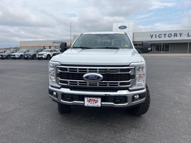 new 2025 Ford F-350 car, priced at $63,888
