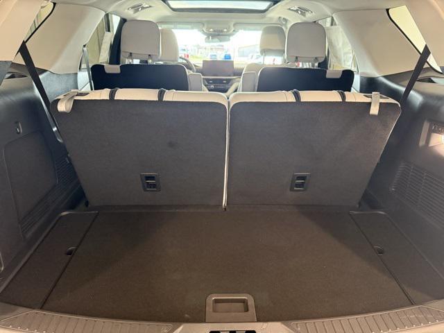 new 2025 Ford Explorer car