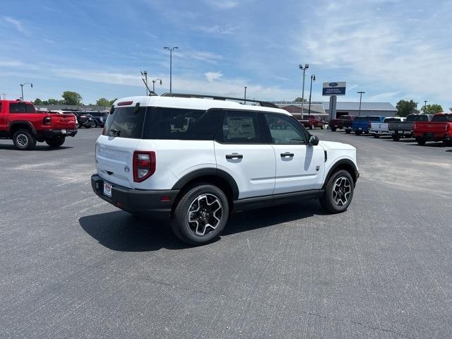 new 2024 Ford Bronco Sport car, priced at $30,821