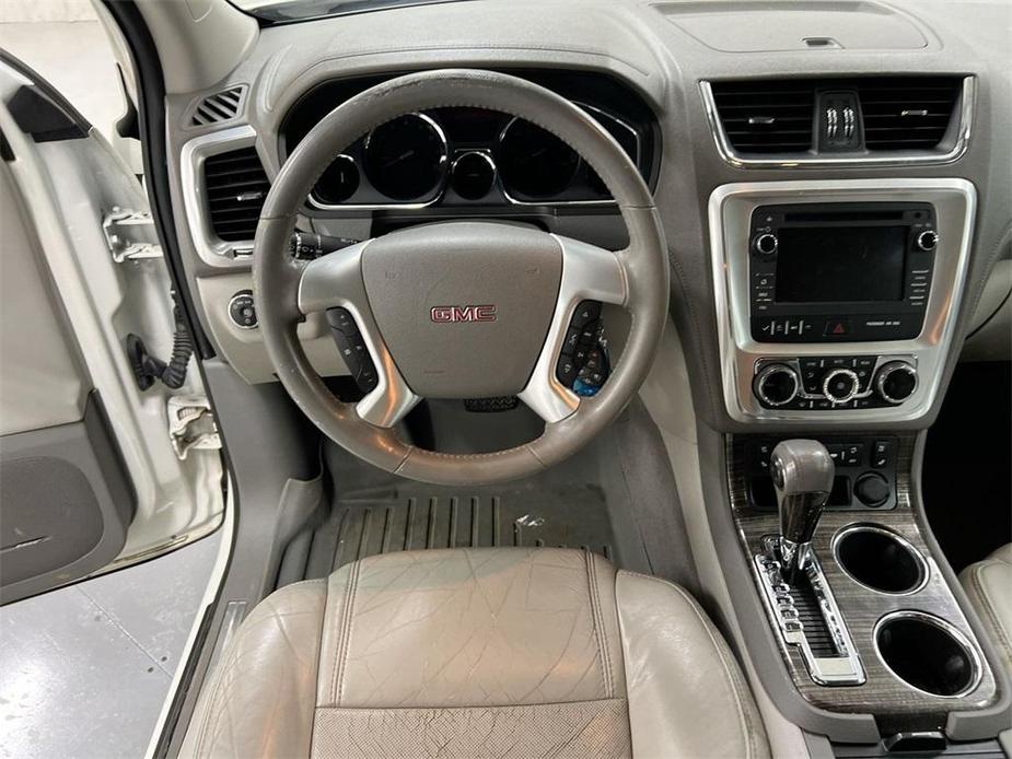 used 2014 GMC Acadia car, priced at $5,200