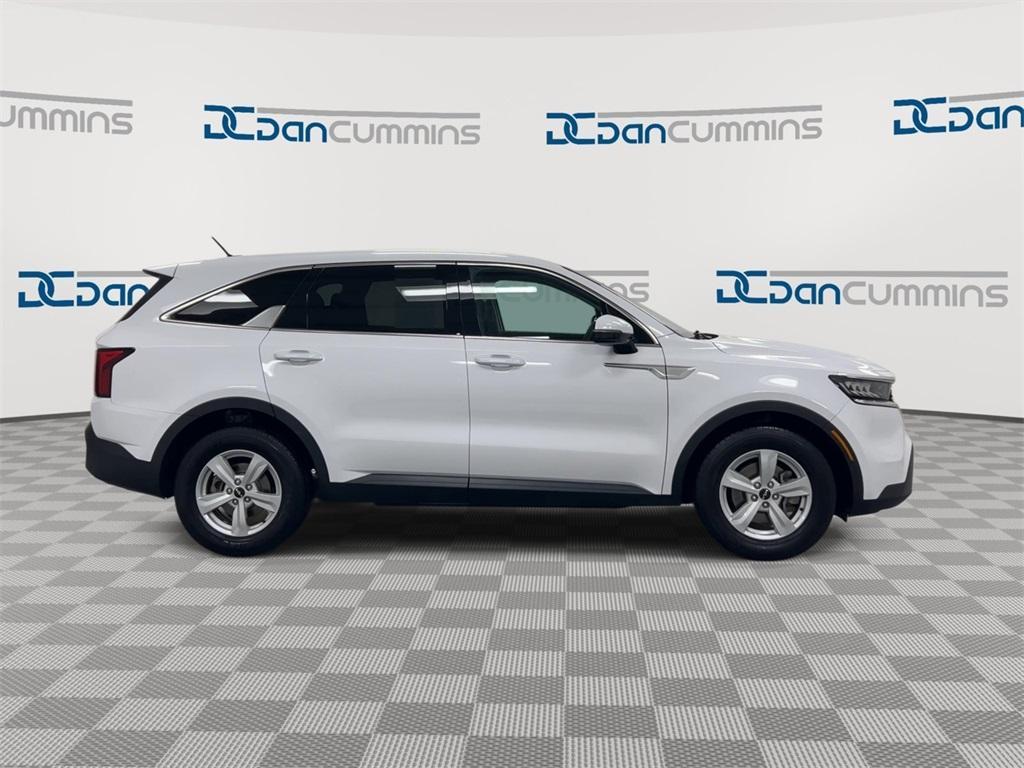 used 2023 Kia Sorento car, priced at $20,787