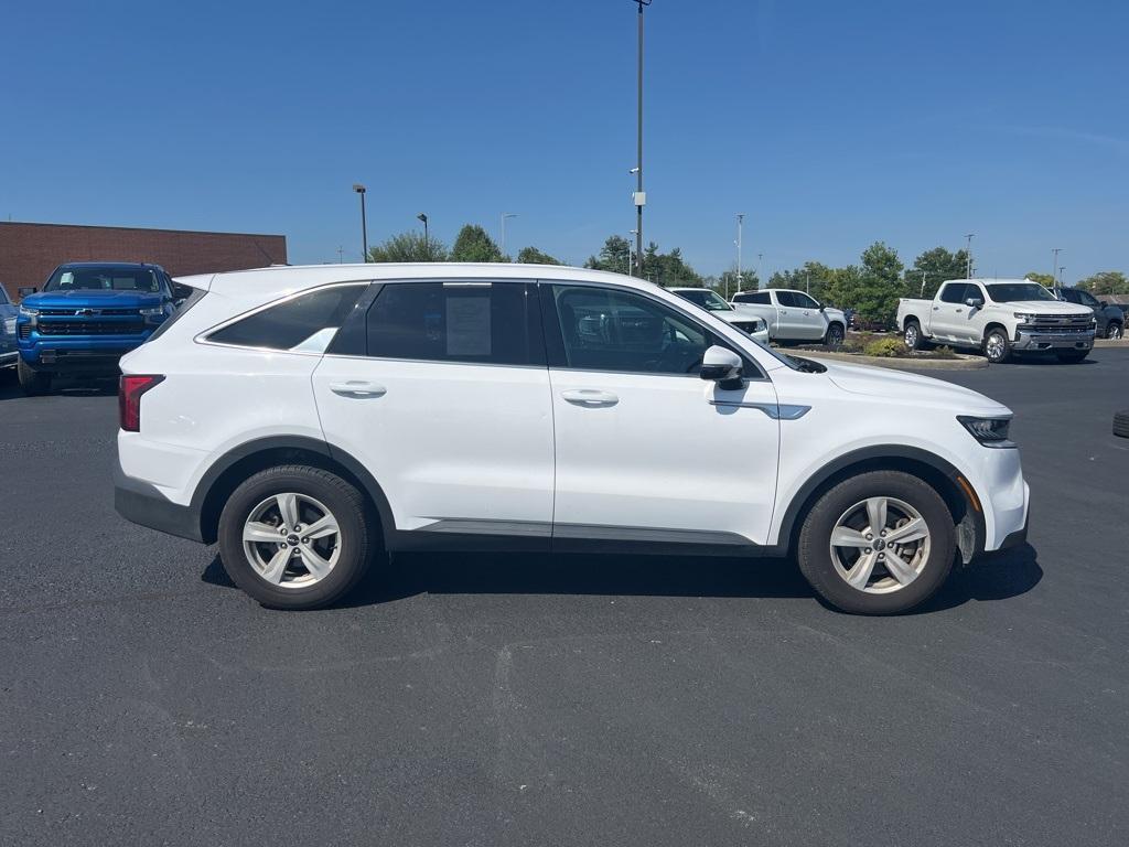 used 2023 Kia Sorento car, priced at $21,987