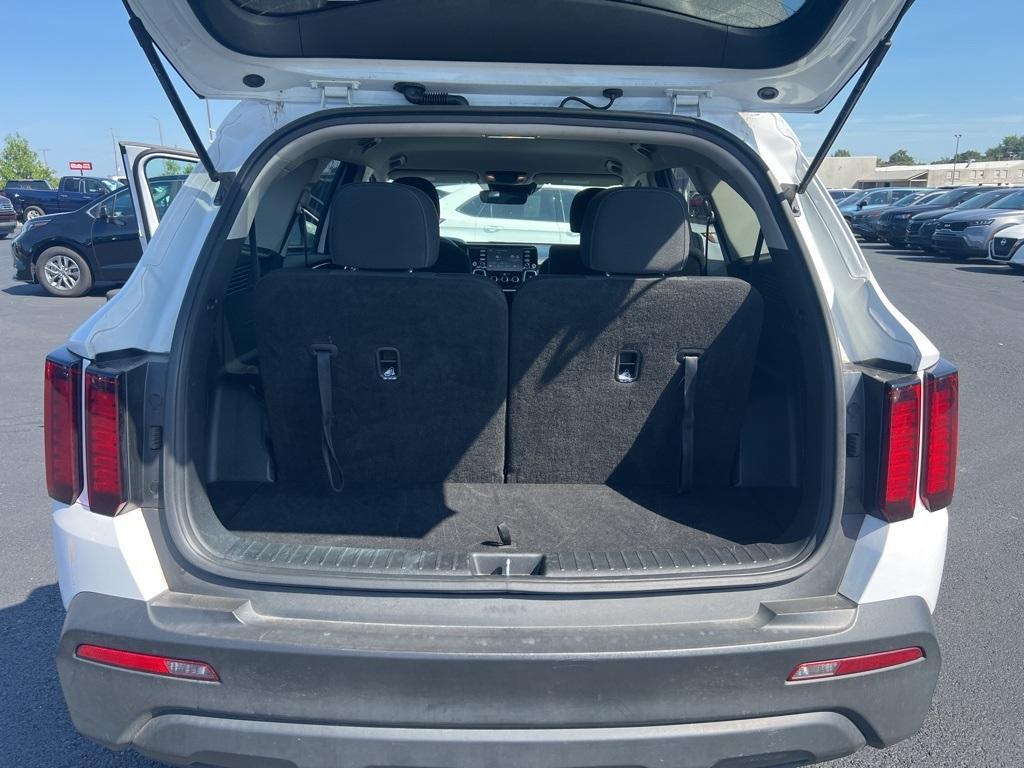 used 2023 Kia Sorento car, priced at $21,987
