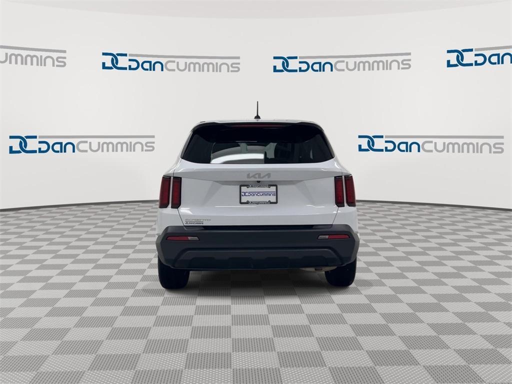 used 2023 Kia Sorento car, priced at $20,787